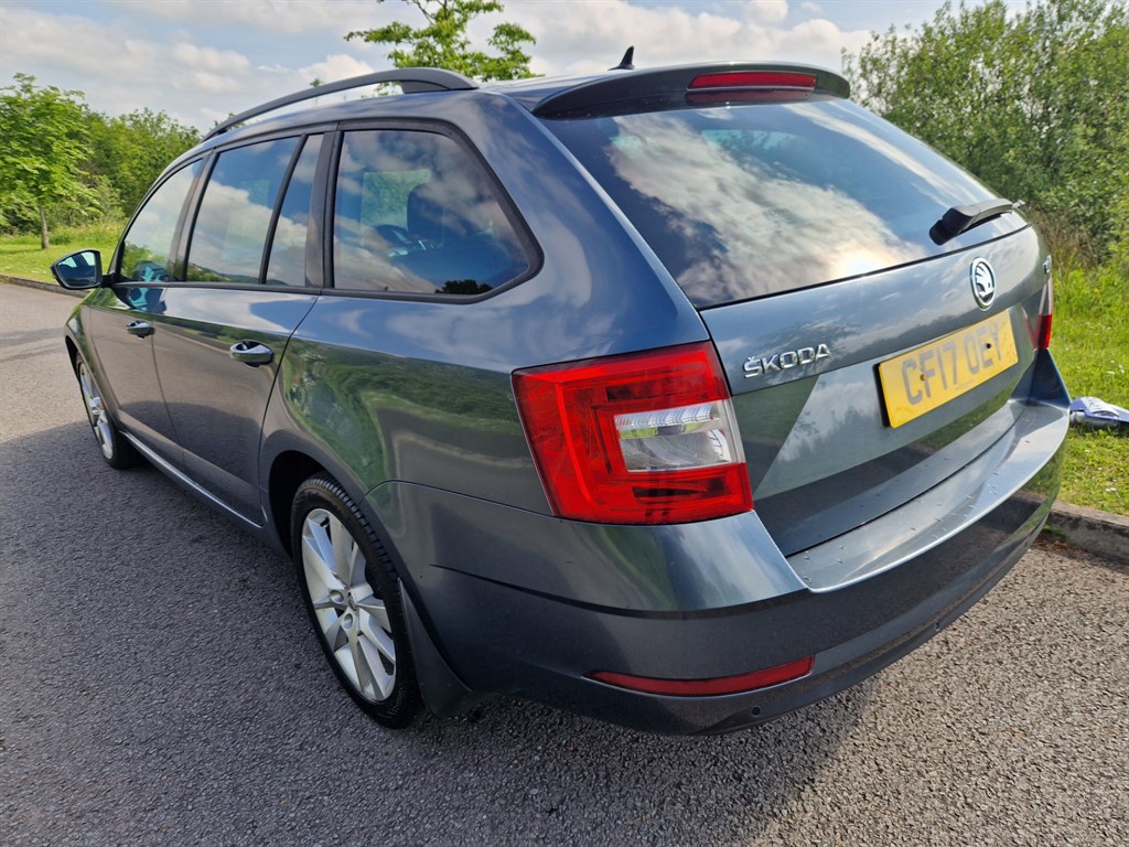 2017 17 SKODA OCTAVIA