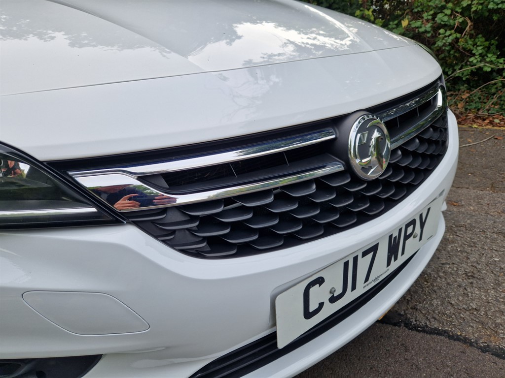 2017 17 VAUXHALL ASTRA