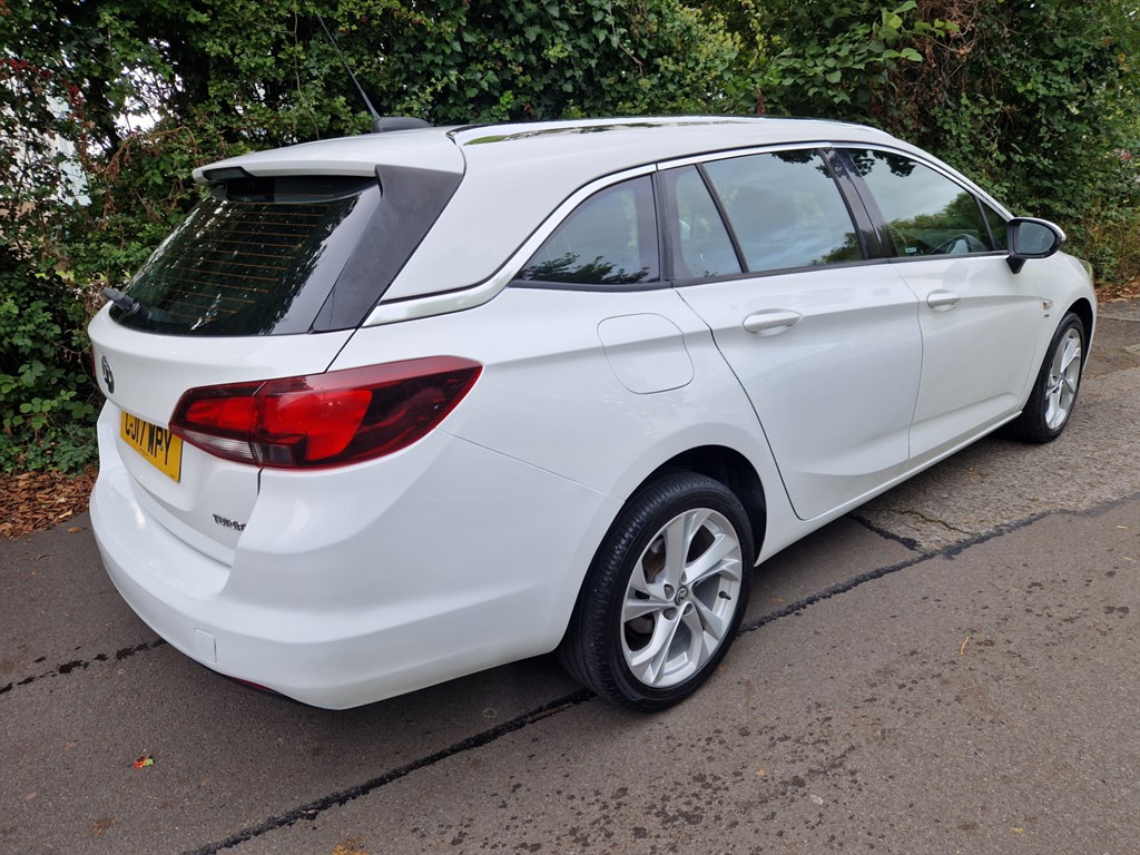 2017 17 VAUXHALL ASTRA