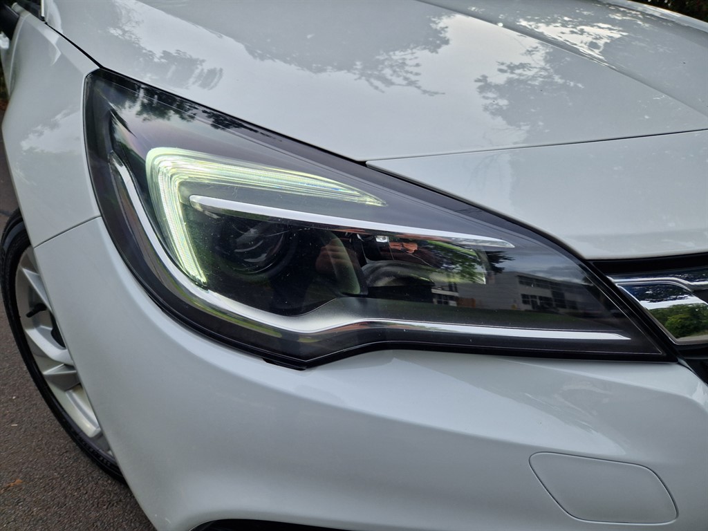 2017 17 VAUXHALL ASTRA
