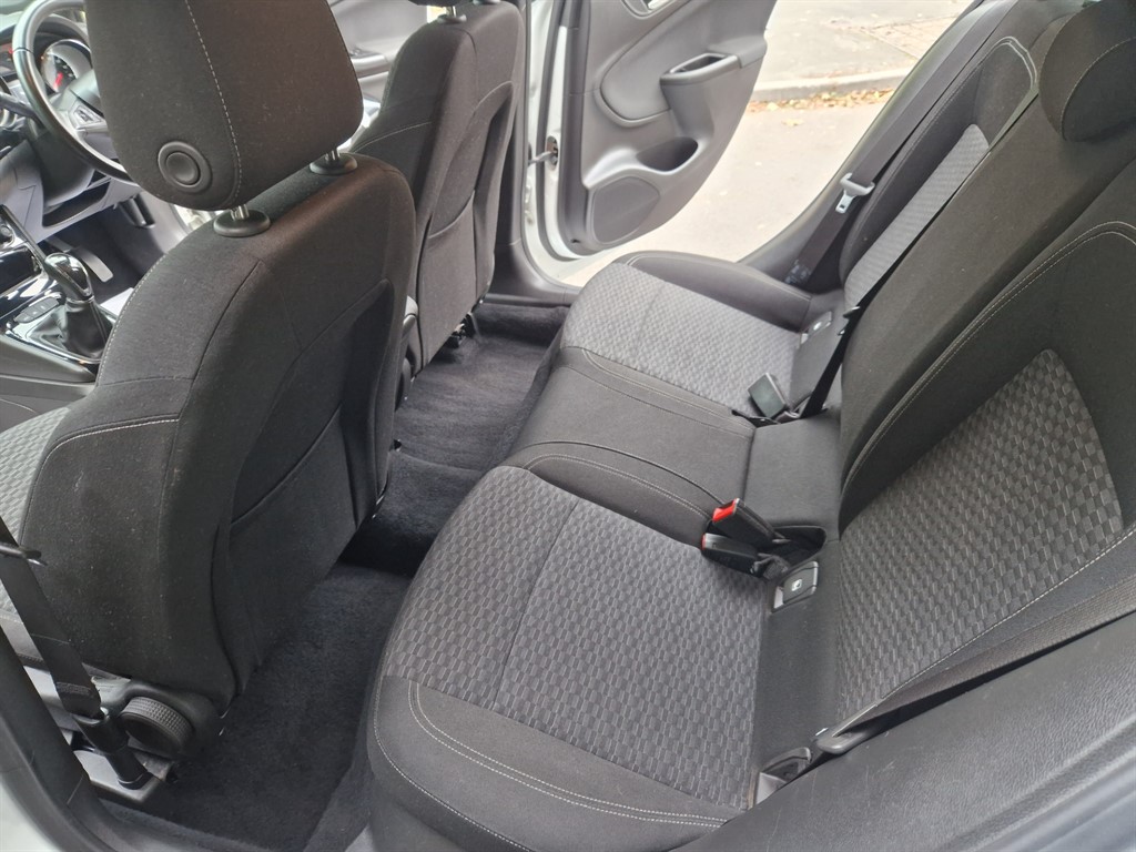 2017 17 VAUXHALL ASTRA