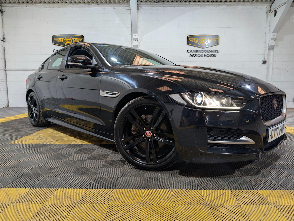 Jaguar Xe