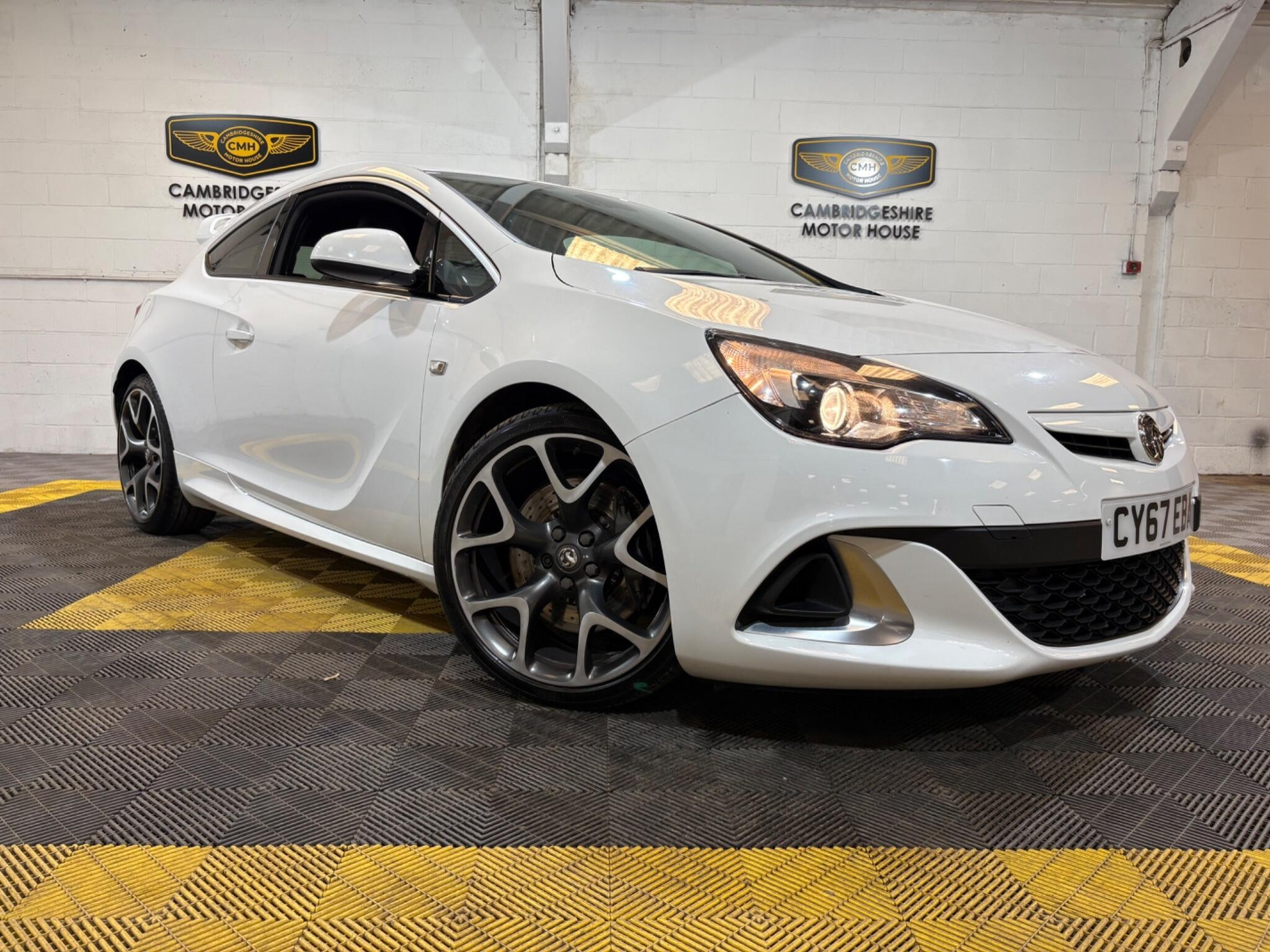 2018 Vauxhall Astra