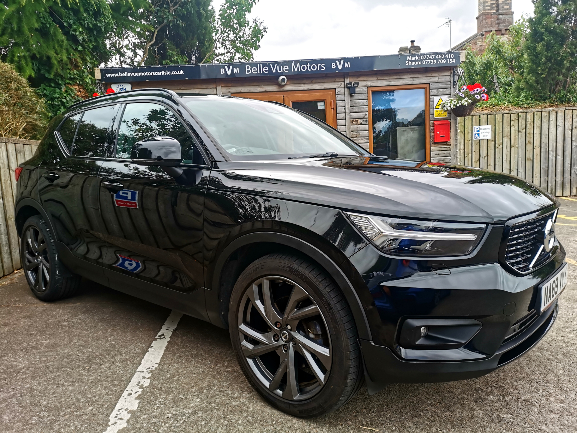 2020 Volvo XC40