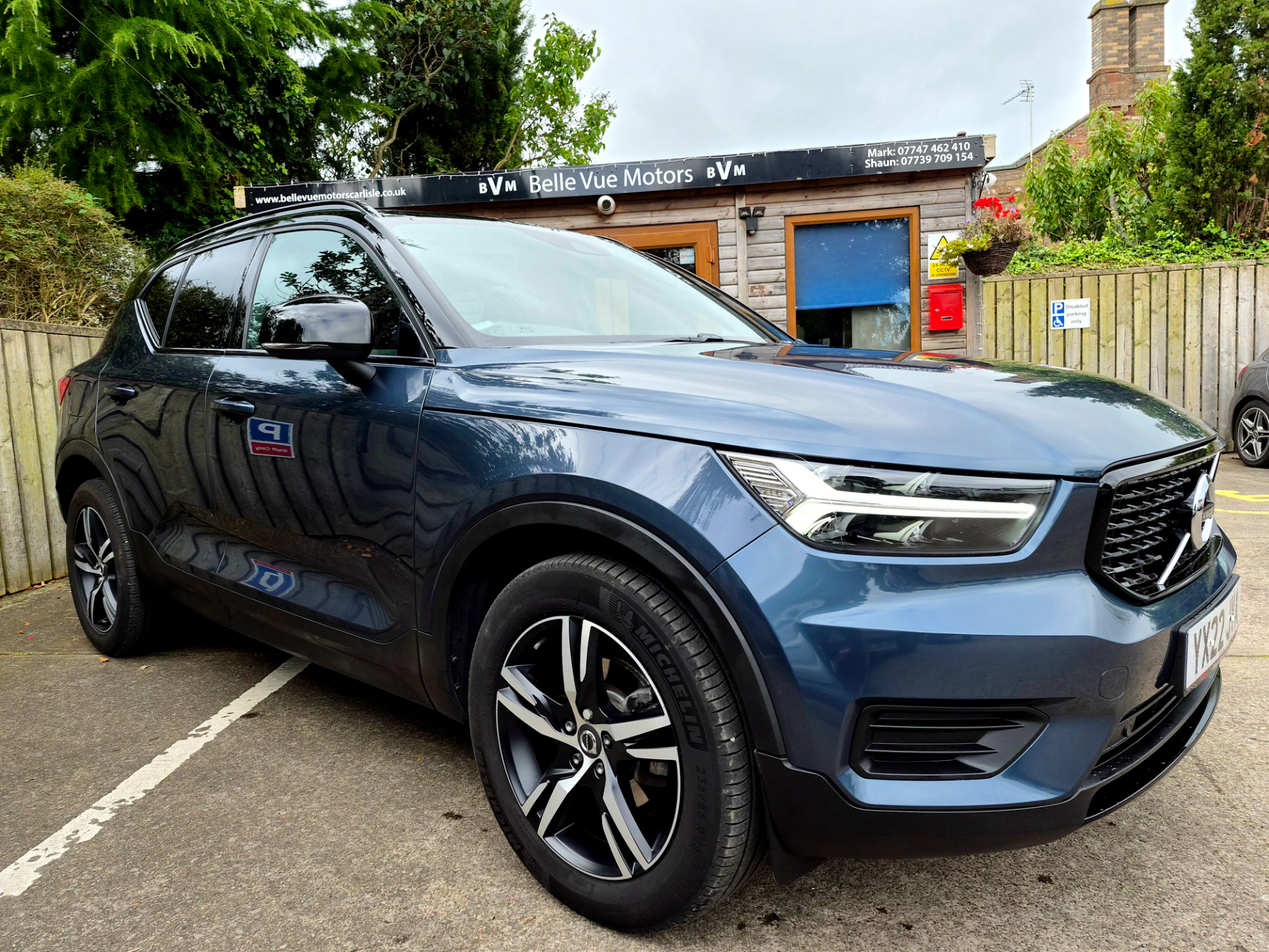 2022 Volvo XC40
