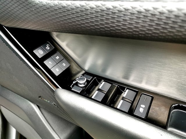 Used Land Rover Range Rover Velar