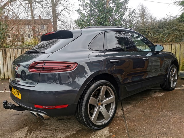 Used Porsche Macan