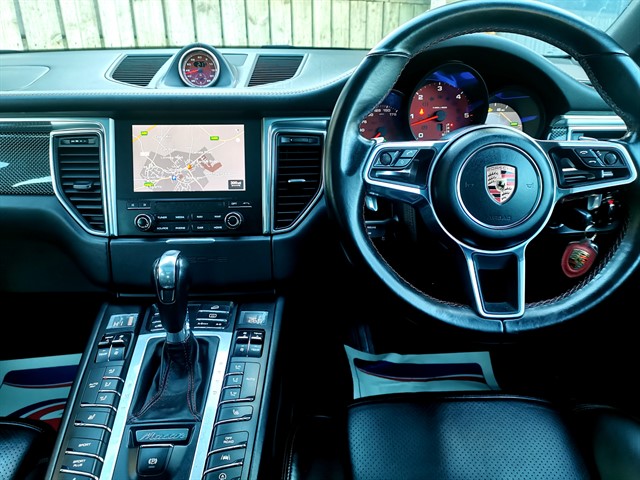 Used Porsche Macan