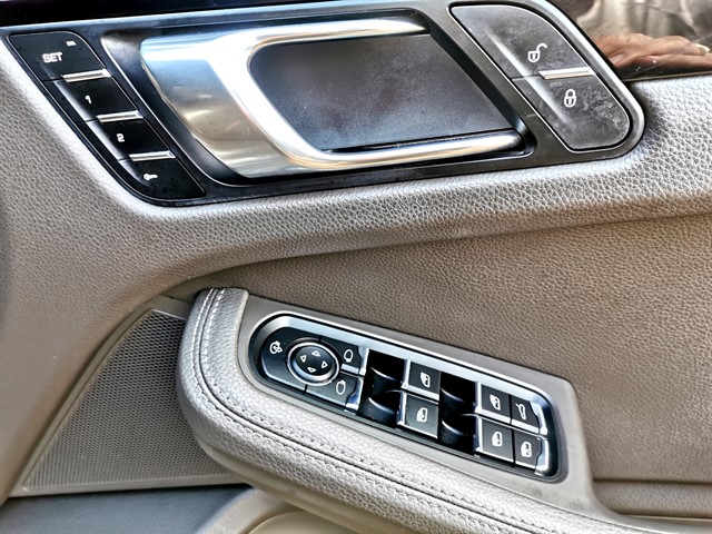 Used Porsche Macan