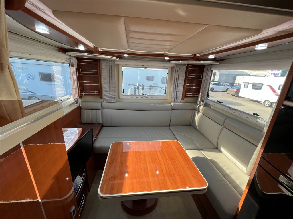 mobilvetta k yacht for sale uk