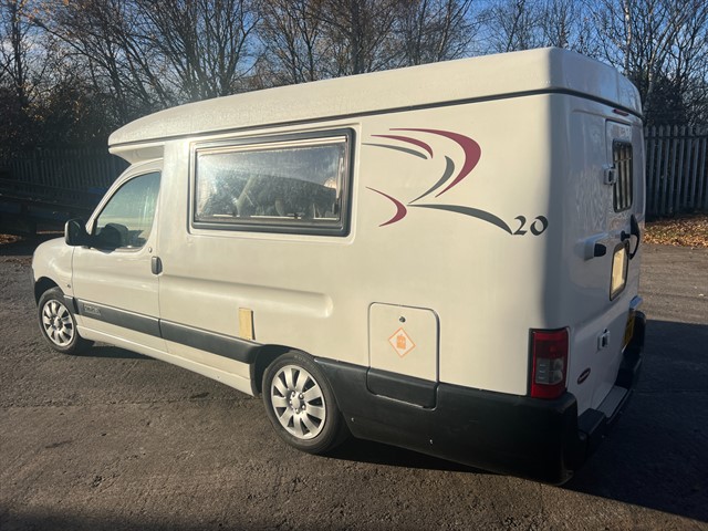 Used Romahome R20 Berth Belts mini pop up campervan for sale