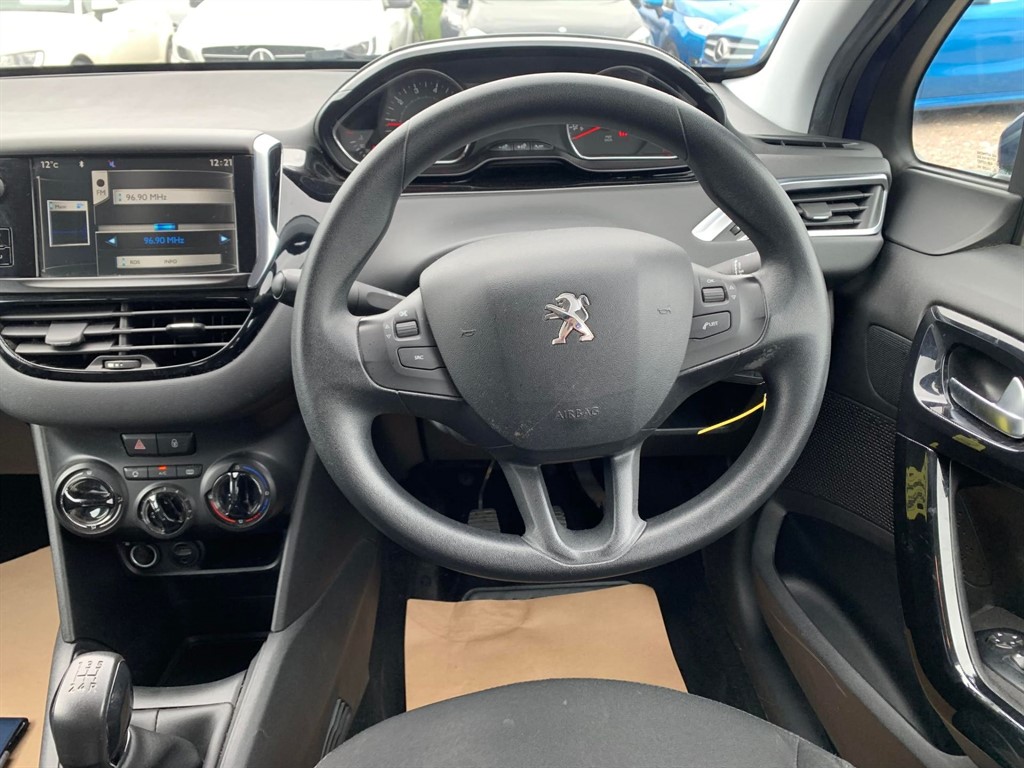 Used Peugeot 208 from The Motor Group