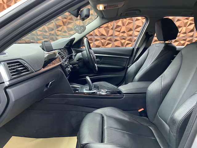 Used BMW 318d