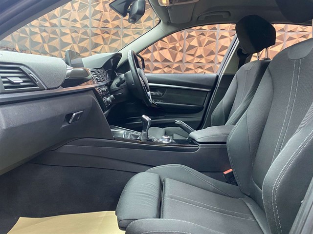 Used BMW 318i