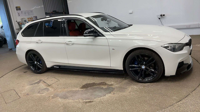 Used BMW 320i