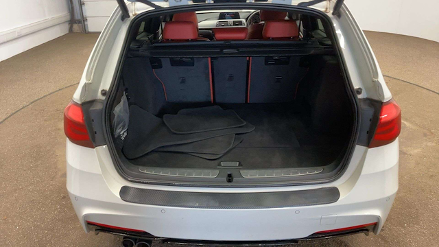 Used BMW 320i