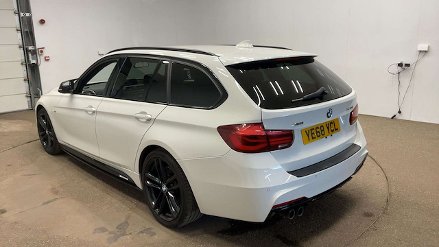 Used BMW 320i