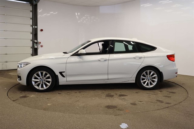 Used BMW 320i