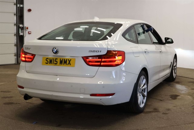 Used BMW 320i