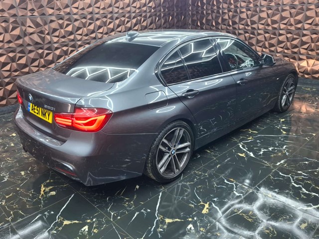 Used BMW 320i