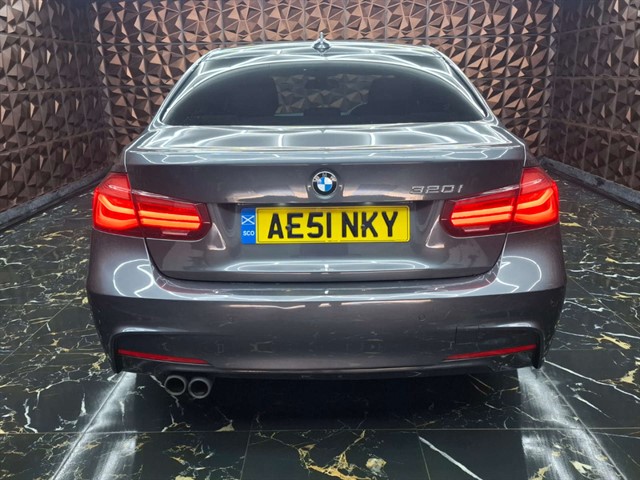 Used BMW 320i