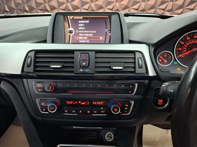 Used BMW 320i