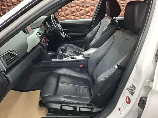 Used BMW 320i