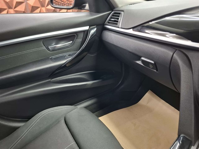 Used BMW 330e