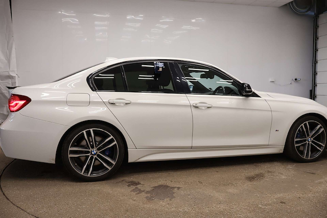 Used BMW 330e