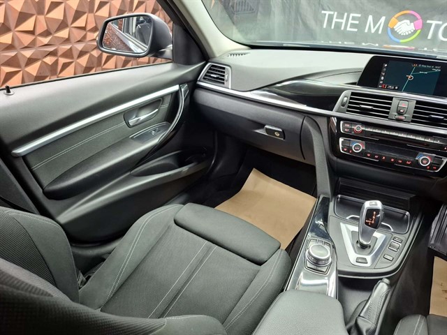 Used BMW 330e