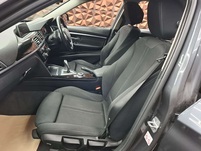 Used BMW 330e
