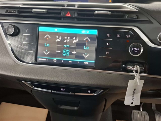 Used Citroen Spacetourer