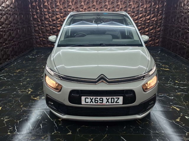 Used Citroen Spacetourer