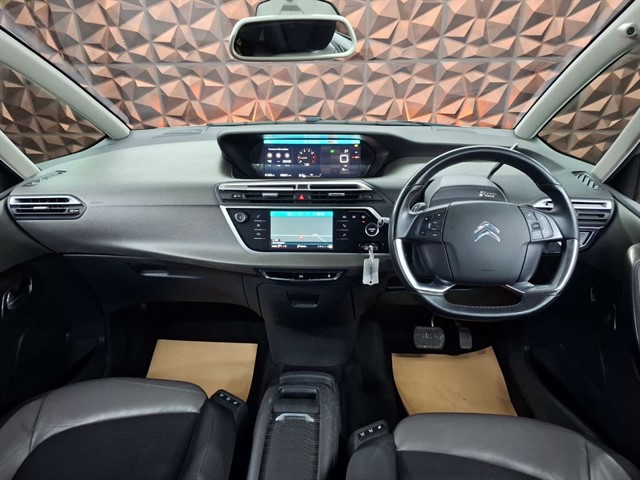 Used Citroen Spacetourer