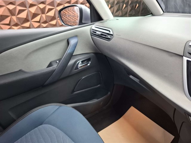 Used Citroen Spacetourer