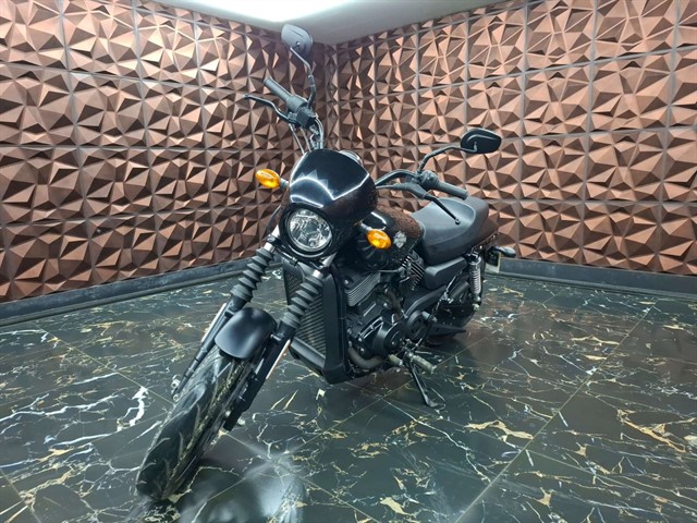 Used Harley-Davidson Street