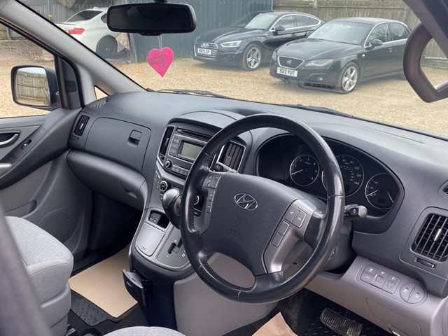 Used Hyundai i800