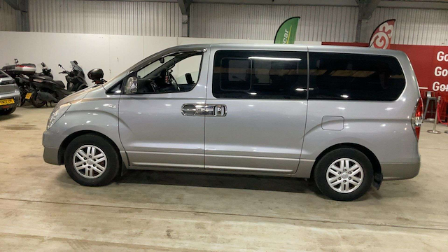 Used Hyundai i800