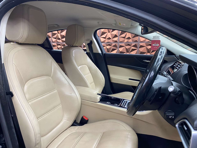 Used Jaguar XE