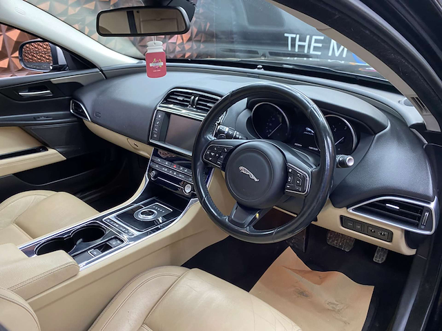 Used Jaguar XE