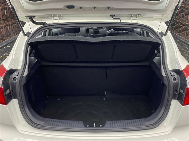 Used Kia Rio