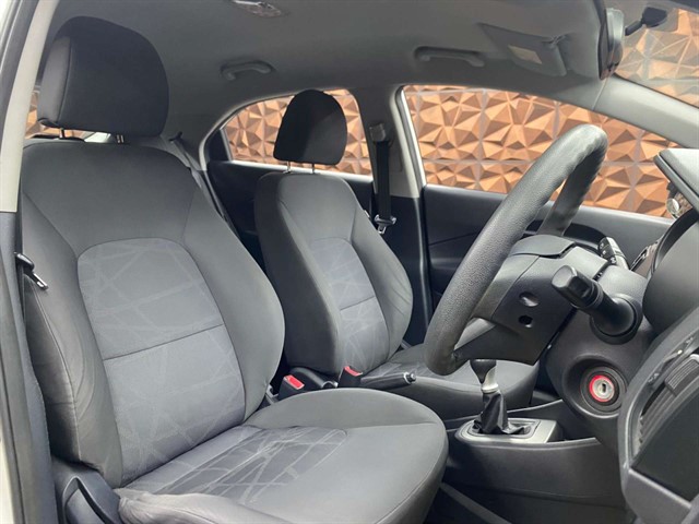 Used Kia Rio
