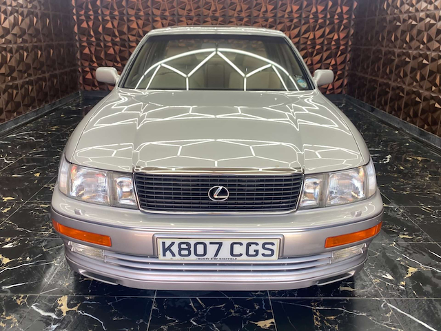 Used Lexus LS 400