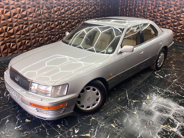 Used Lexus LS 400 in Wisbech, Ascot, Camberley in Cambridgeshire