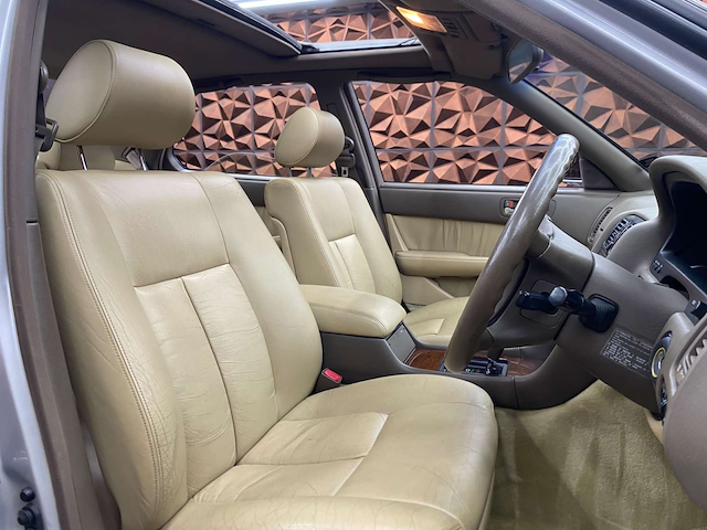 Used Lexus LS 400