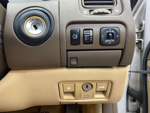 Used Lexus LS 400