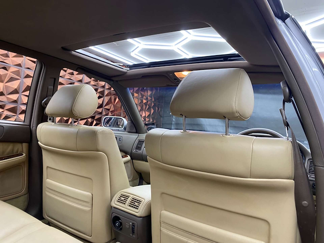 Used Lexus LS 400