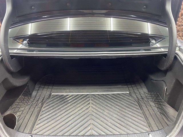 Used Mercedes E220