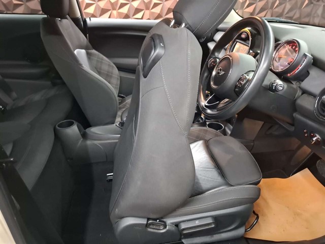 Used MINI Hatch