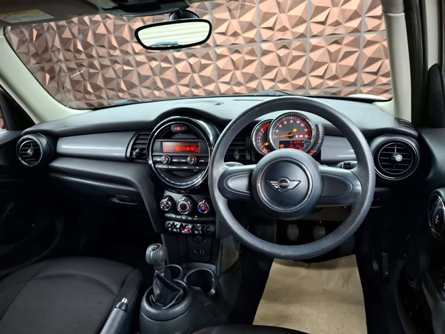 Used MINI Hatch